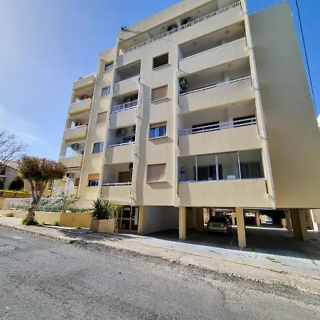 Green Land Apartament *